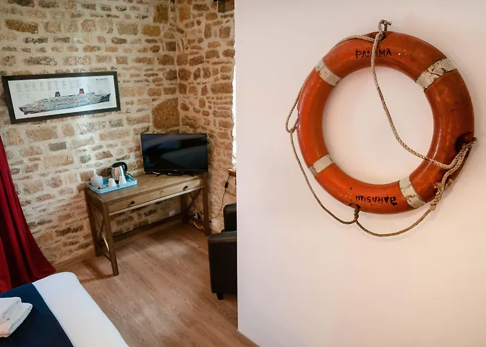 La Ferme D'ervee De Saint-roch Casa de hóspedes 3*